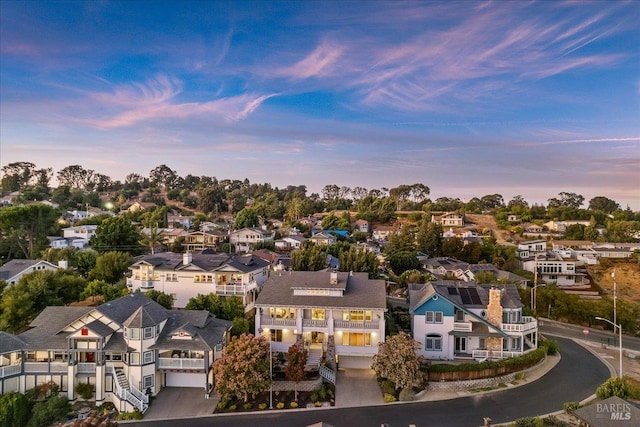 view of aerial view at dusk