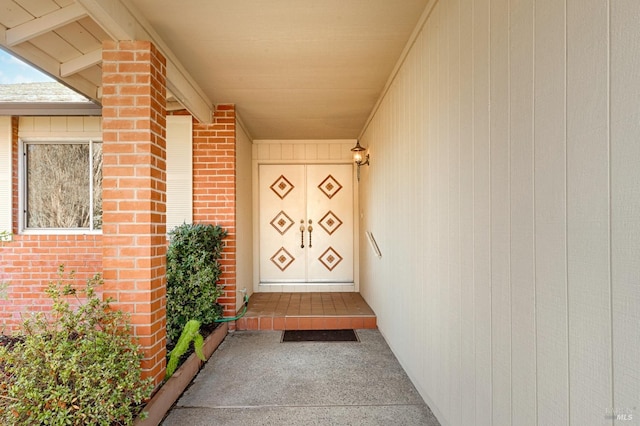 view of property entrance