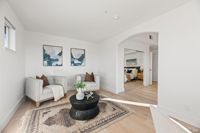 living area featuring light wood-type flooring