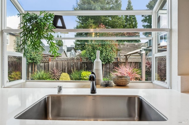 room details featuring a sink