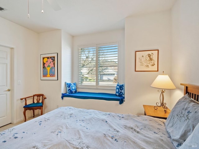 bedroom with ceiling fan