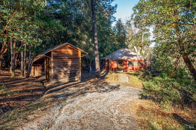 view of outbuilding