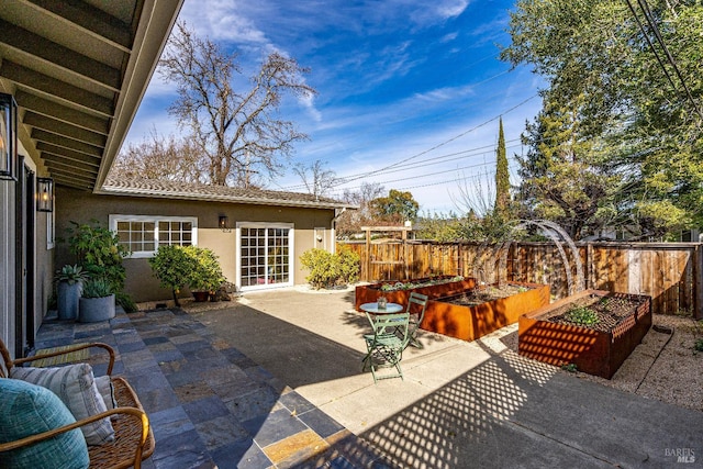 1077 Valley View St, Saint Helena, CA 94574 - view of patio / terrace with a garden