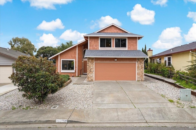 view of front facade featuring a garage