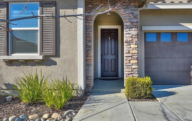 view of property entrance