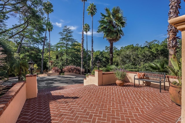 107 Deer Hollow Rd, San Anselmo, CA 94960 - view of patio