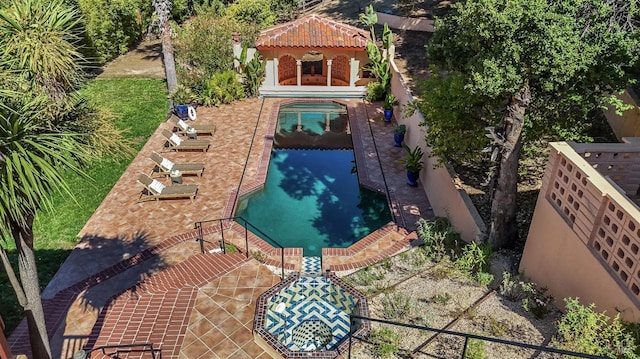 107 Deer Hollow Rd, San Anselmo, CA 94960 - swimming pool with a patio area