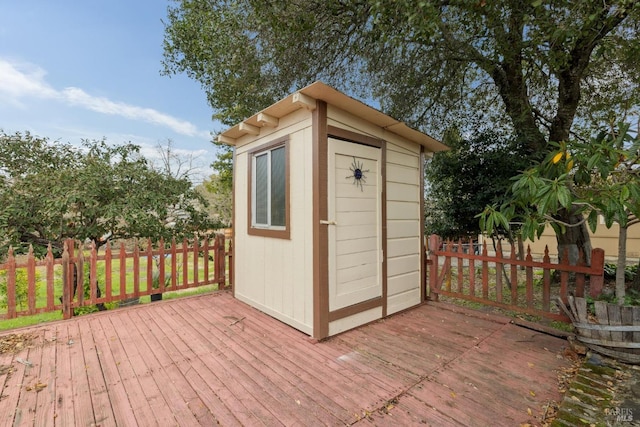 view of outbuilding