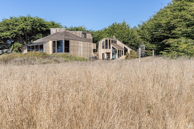 exterior space with an outbuilding