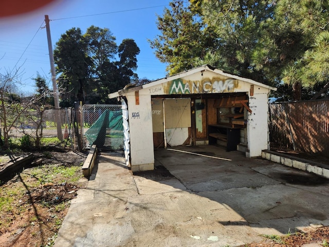 303 Lemon St, Vallejo, CA 94590 - view of outdoor structure