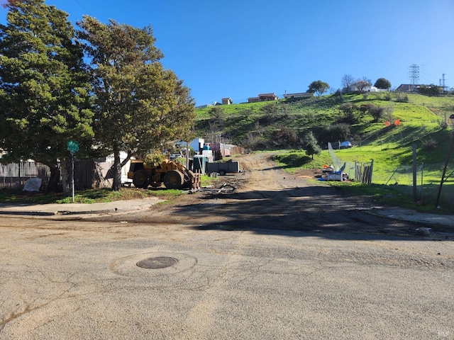 303 Lemon St, Vallejo, CA 94590 - view of road
