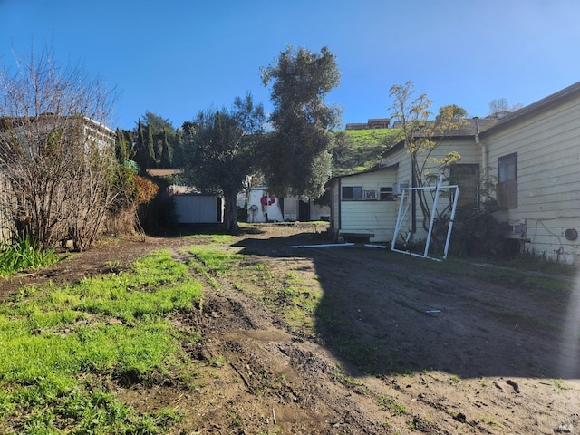303 Lemon St, Vallejo, CA 94590 - view of yard