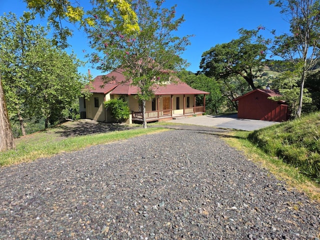 14950 Ridgeview Rd, Willits, CA 95490 - view of front of home featuring covered porch and driveway
