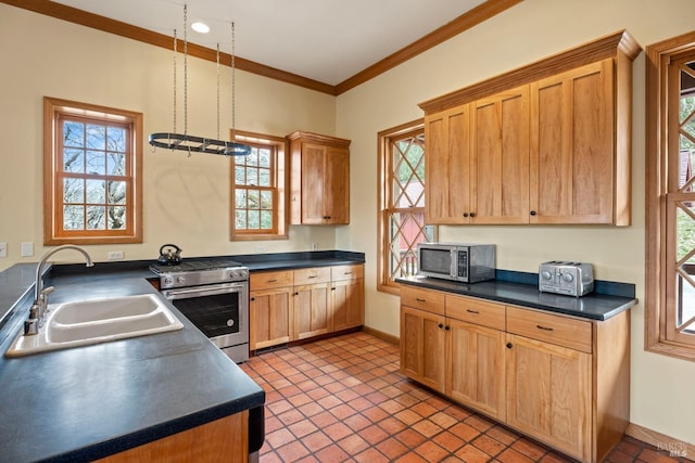 14950 Ridgeview Rd, Willits, CA 95490 - kitchen with stainless steel appliances, a sink, dark countertops, plenty of natural light, and ornamental molding