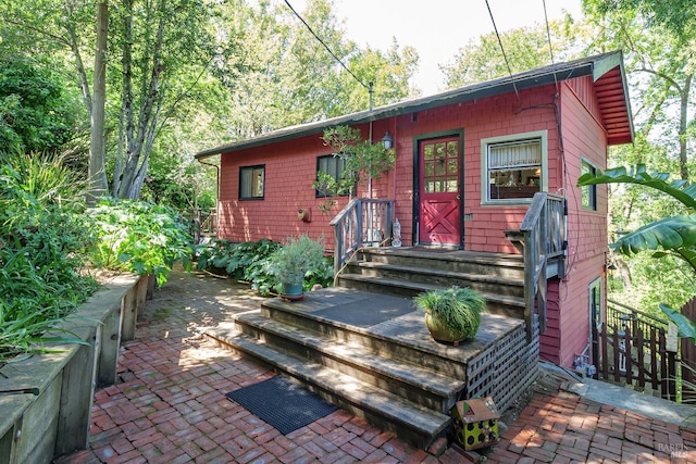 view of front of house featuring a patio area