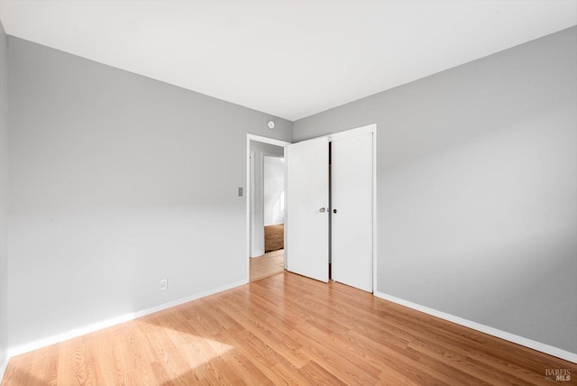 empty room featuring light hardwood / wood-style flooring