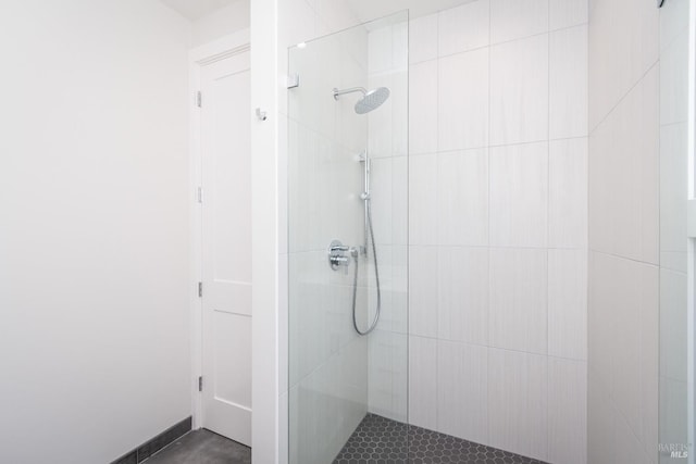 1008 Evans Ave, Napa, CA 94559 - full bath featuring a tile shower