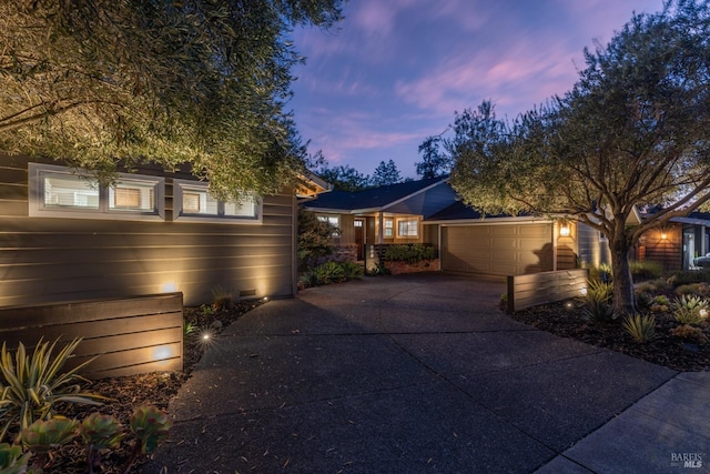 view of front of house featuring a garage