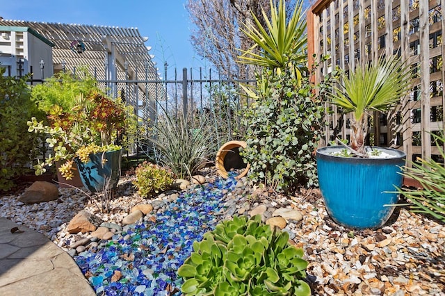 exterior space featuring fence