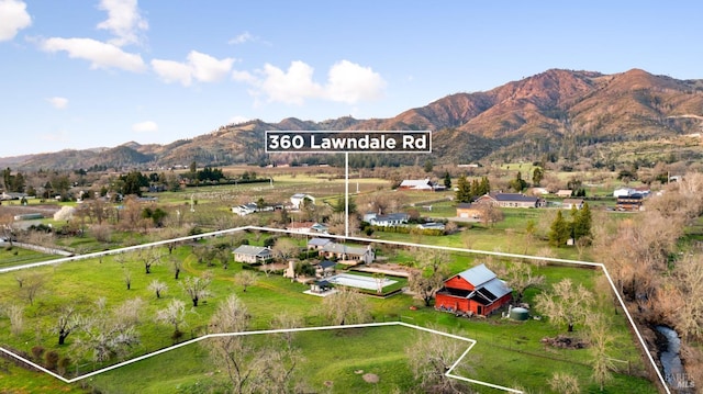 bird's eye view featuring a mountain view