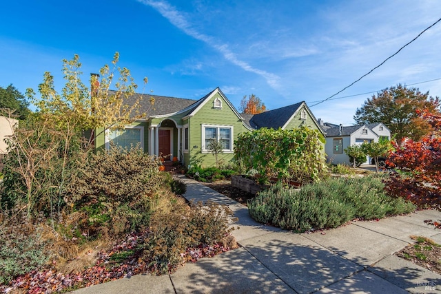 view of front of property