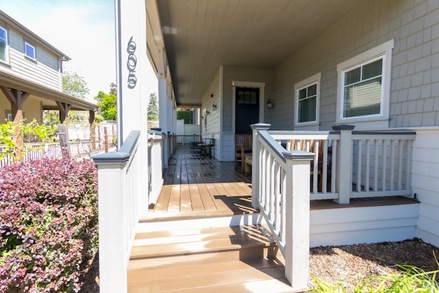 605 Center St, Healdsburg, CA 95448 - kitchen with decorative backsplash, a sink, decorative light fixtures, and stainless steel dishwasher