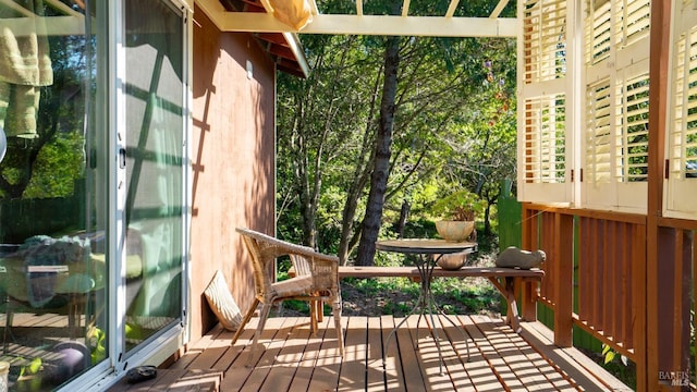 790 Tilton Rd, Sebastopol, CA 95472 - view of wooden deck