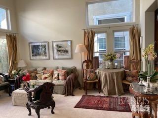 living area with carpet flooring