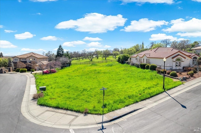 Listing photo 3 for 3000 Chardonnay Ct, Vacaville CA 95688