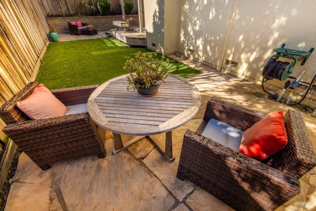 balcony featuring a patio area and outdoor lounge area