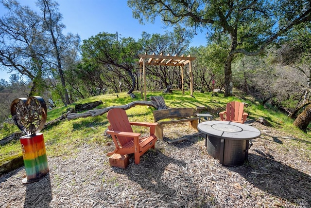 view of yard with a pergola