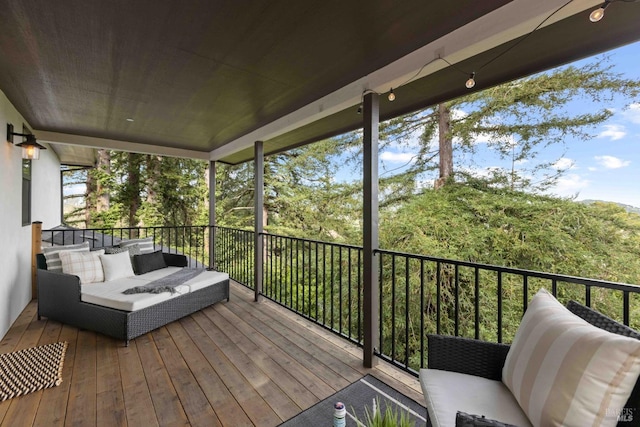 550 Sequoia Dr, San Anselmo, CA 94960 - deck with outdoor lounge area