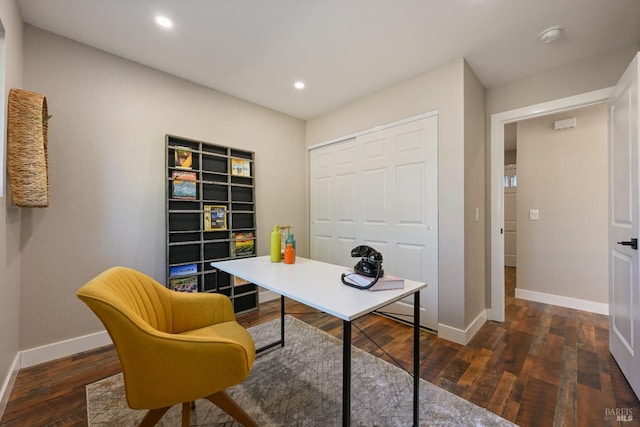 home office with recessed lighting, baseboards, and hardwood / wood-style flooring