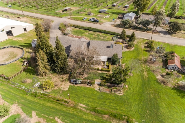 birds eye view of property featuring a rural view