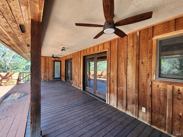 deck featuring ceiling fan