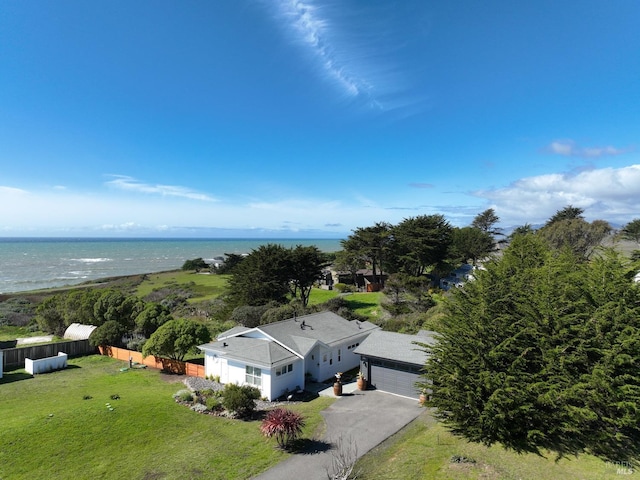 bird's eye view with a water view