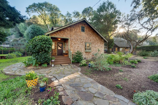 exterior space featuring crawl space