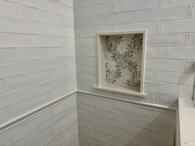 room details with tiled shower