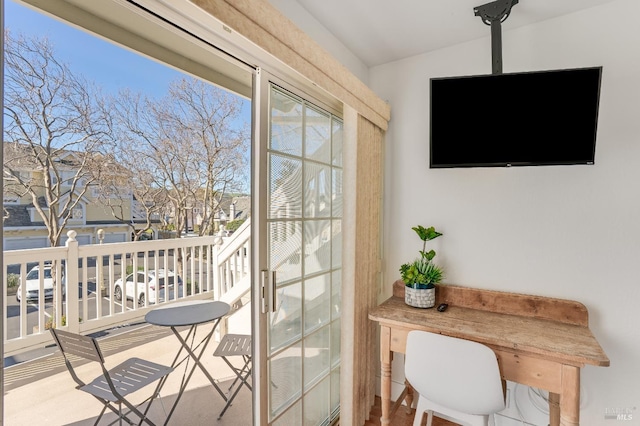 balcony featuring a residential view