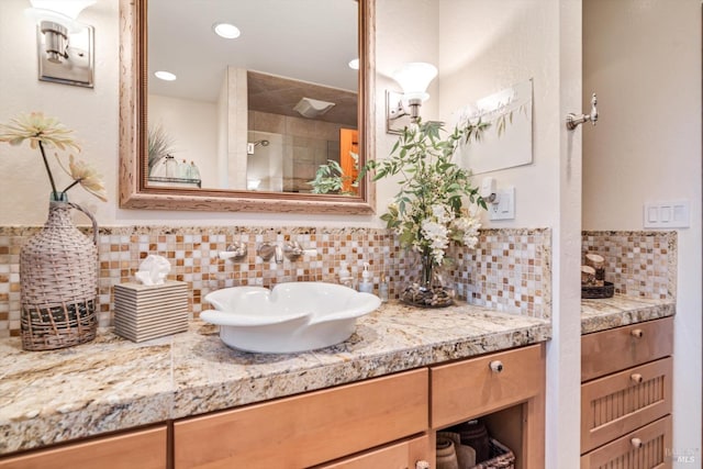4630 Maddocks Rd, Sebastopol, CA 95472 - bathroom featuring vanity, backsplash, and recessed lighting