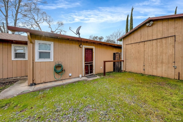 view of outbuilding