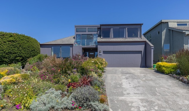195 Condor Ct Unit 1061, Bodega Bay, CA 94923 - modern home with driveway, a garage, and a shingled roof