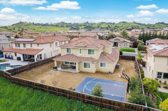 birds eye view of property featuring a residential view