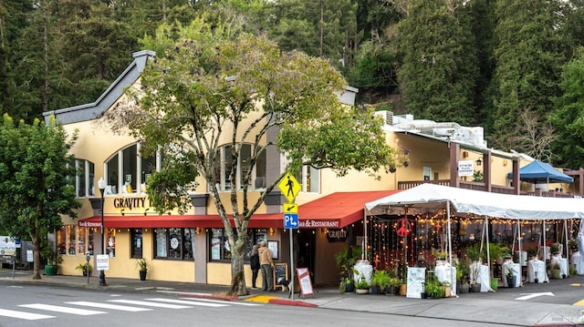 view of building exterior