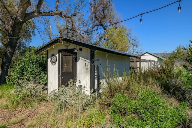 view of outbuilding with an outbuilding