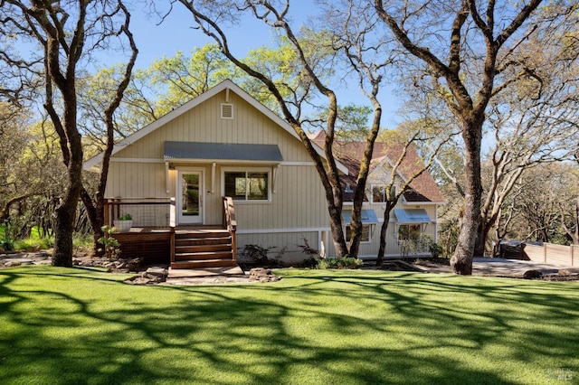 3292 Holland Dr, Santa Rosa, CA 95404 - view of front of house featuring a porch and a front lawn