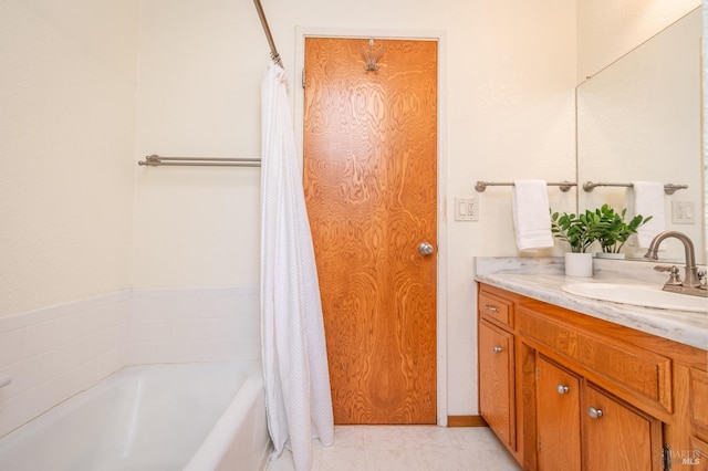 full bathroom with a bathing tub, vanity, and a shower with curtain