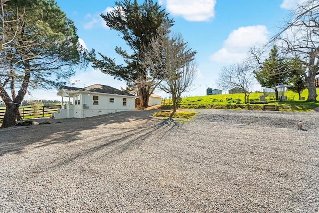 view of yard featuring fence