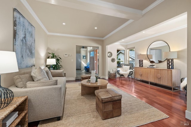 living room featuring recessed lighting, crown molding, baseboards, and wood finished floors