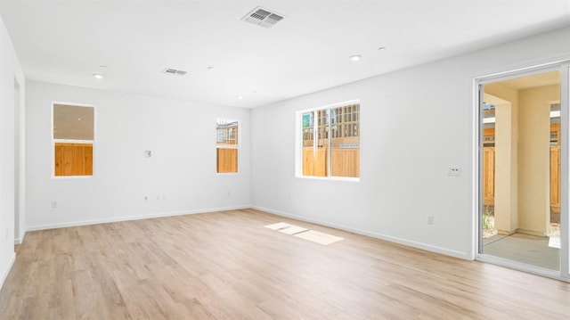 4040 Molten Creek Way, Roseville, CA 95747 - unfurnished room with light wood-type flooring, baseboards, and recessed lighting